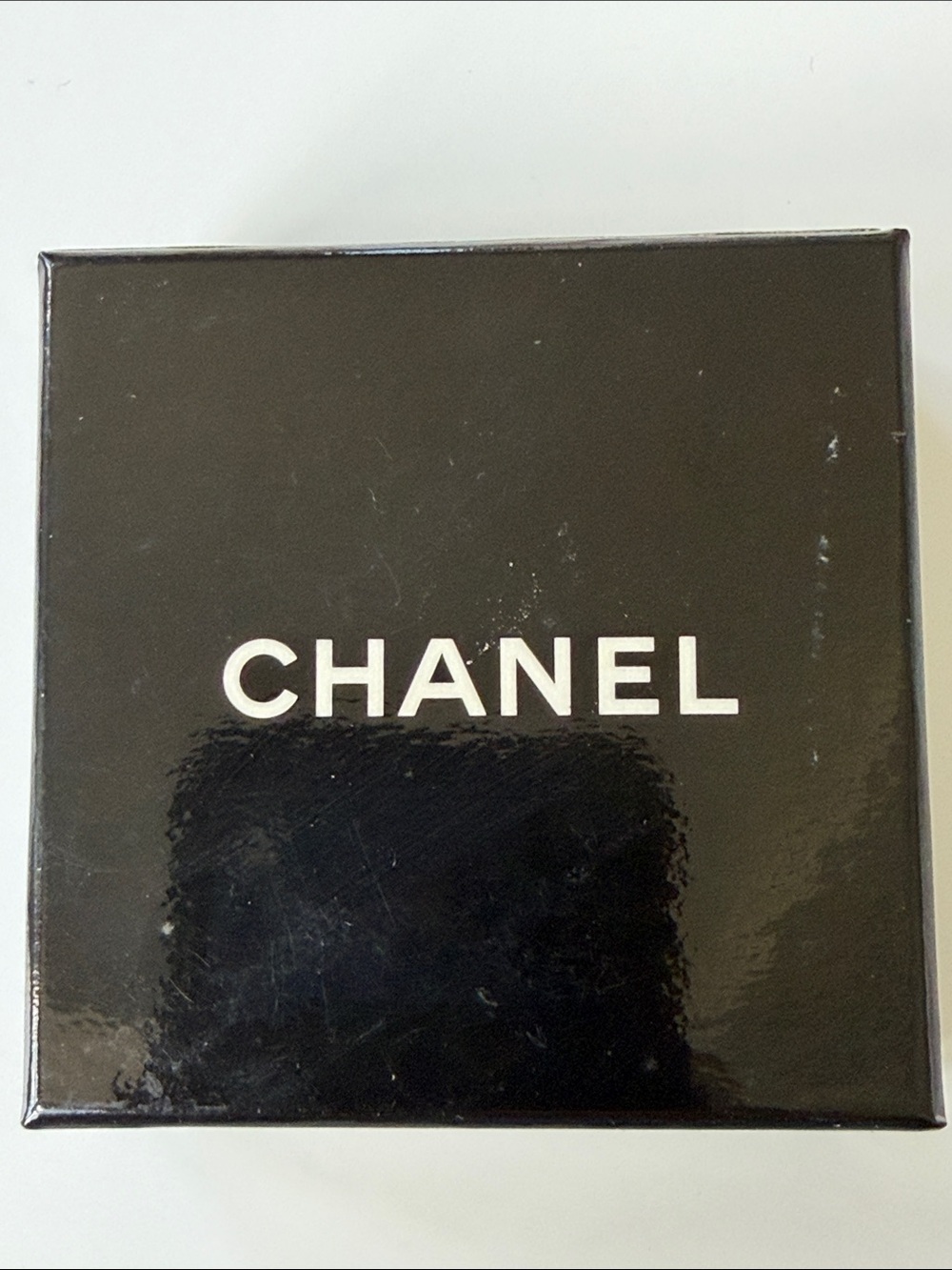 CHANEL Gold and Pearl Round Button Earrings Victoire de Castellane Era 1980’s - Picture 9 of 12